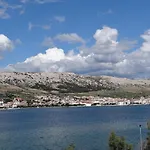Apartament By The Sea Pag - 17147 Pag Town