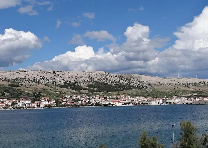 Διαμέρισμα By The Sea Pag - 17147 Pag Town
