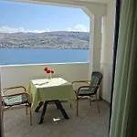 Apartman By The Sea Pag - 17147 *