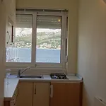 Apartman By The Sea Pag - 17147 Pag Town